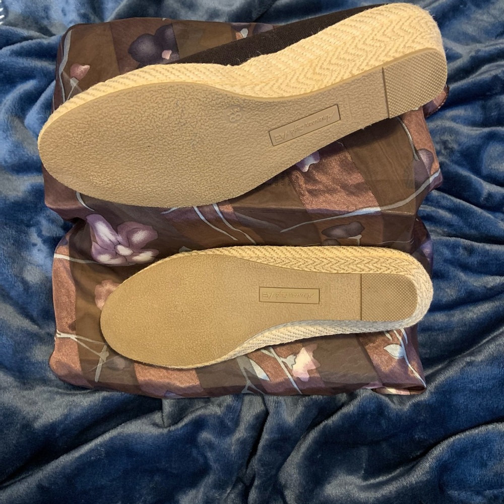 American Eagle Black Canvas Wedge